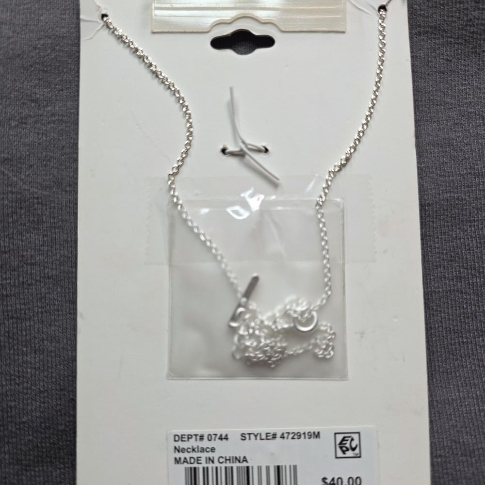 Unwritten Silver and Blue Hamsa Necklace - Picture 2 of 2